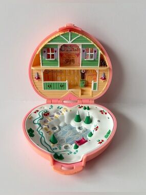1989 Polly Pocket Heidi’s Alpine Chalet